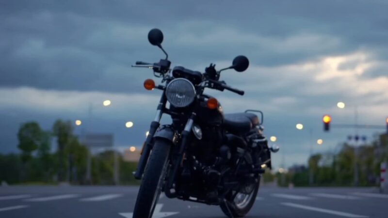 Anti-Vibration Bike & Motorcycle Phone Mount: Universal Fit for 4.5" - 7.0" Smartphones